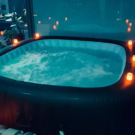 Luxury 9Ine Penthouse With Garden & Jacuzzi Apartamento Birmingham Exterior foto